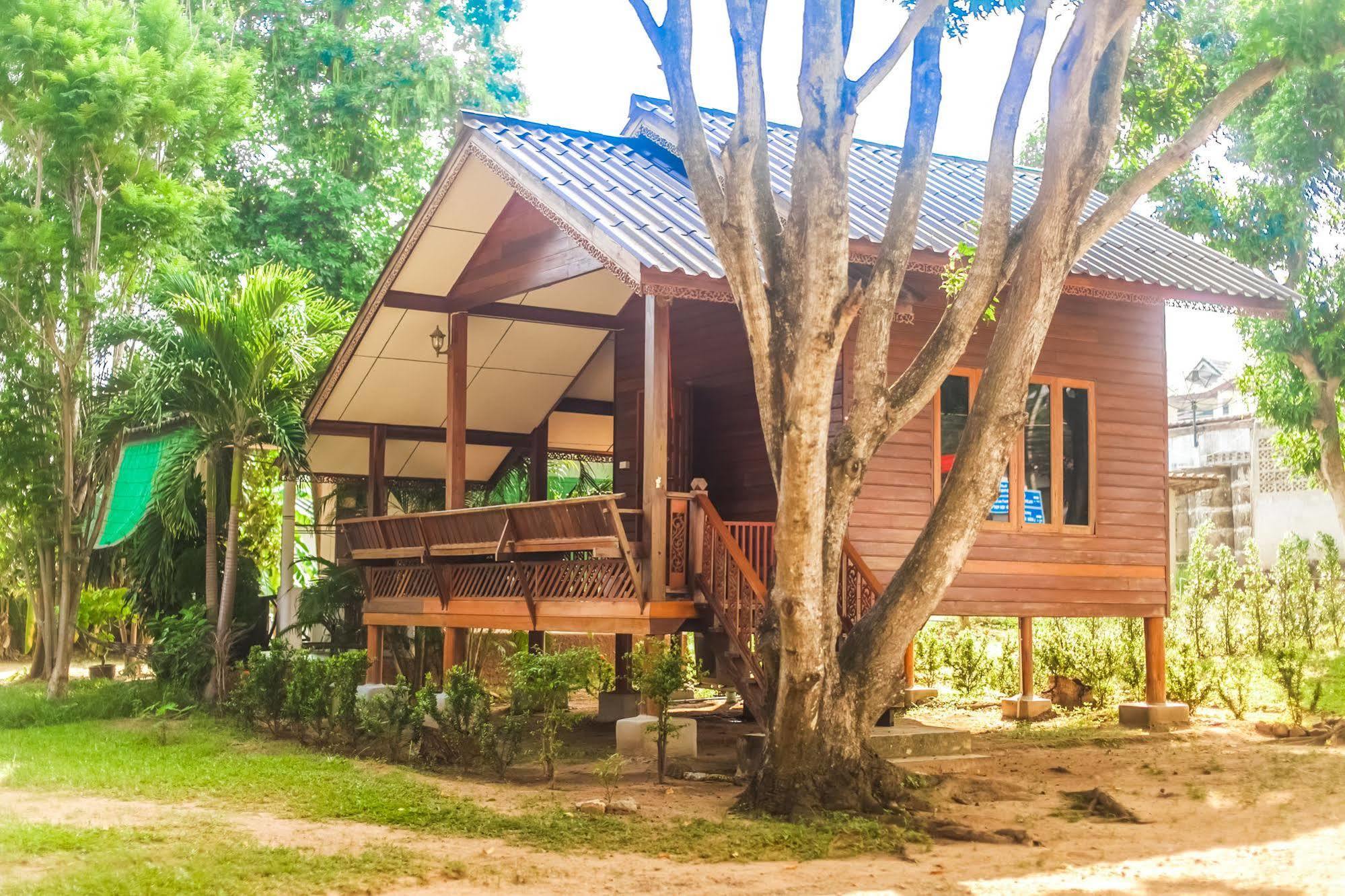 Вілла Baan Boonrod Lamai Beach  Екстер'єр фото